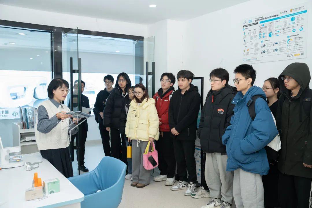 參觀1.jpg